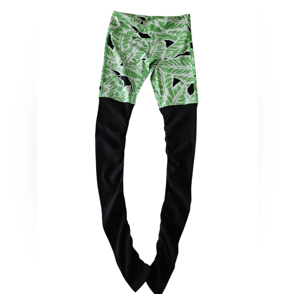 Alo Yoga Goddess Ribbed Leggings Tropical Palm Print NWT Small